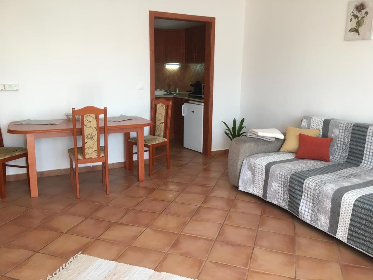 Noemi Apartman Hajduszoboszlo Exterior photo