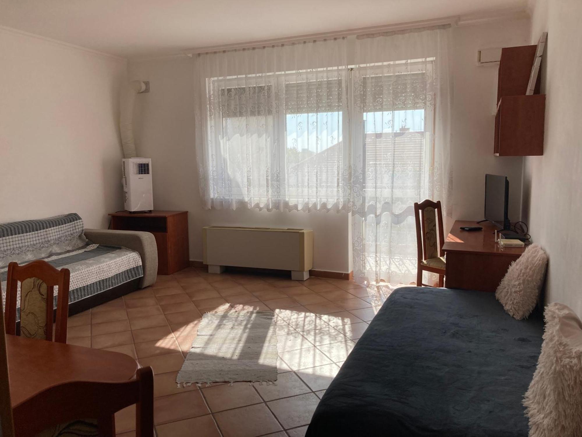 Noemi Apartman Hajduszoboszlo Exterior photo